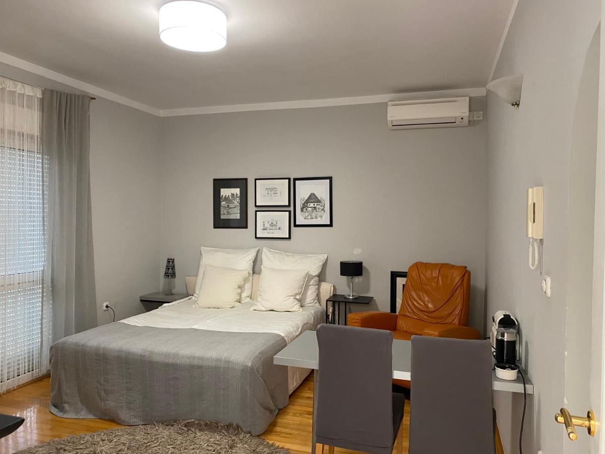 Apartments Villa Majda 마툴지 외부 사진