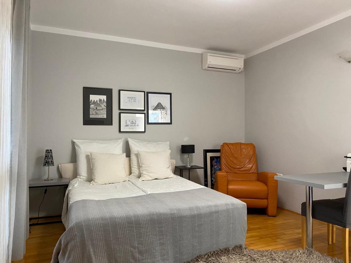 Apartments Villa Majda 마툴지 외부 사진