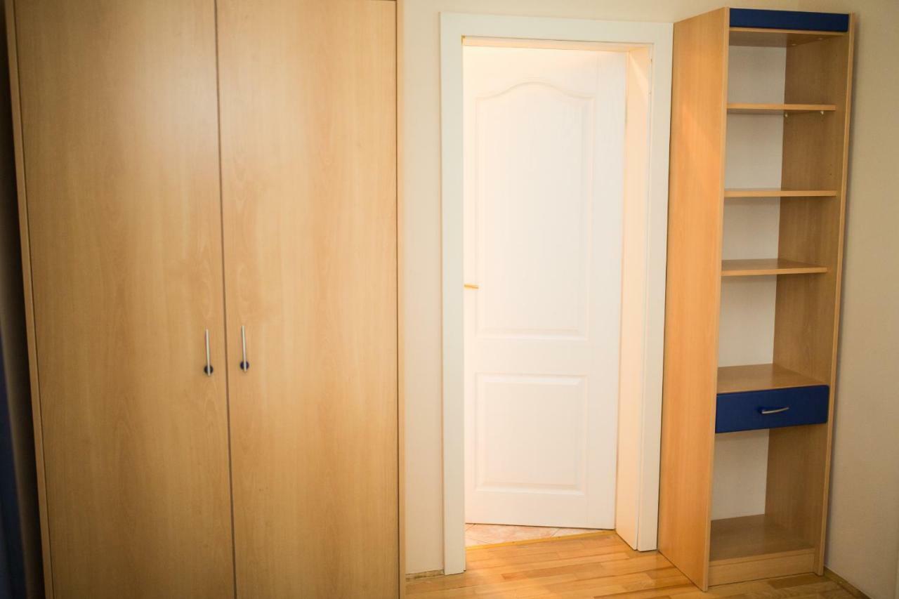 Apartments Villa Majda 마툴지 외부 사진