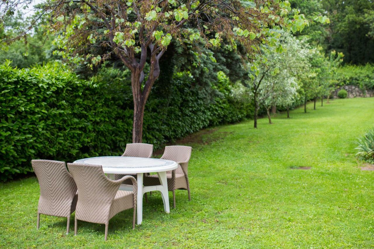 Apartments Villa Majda 마툴지 외부 사진