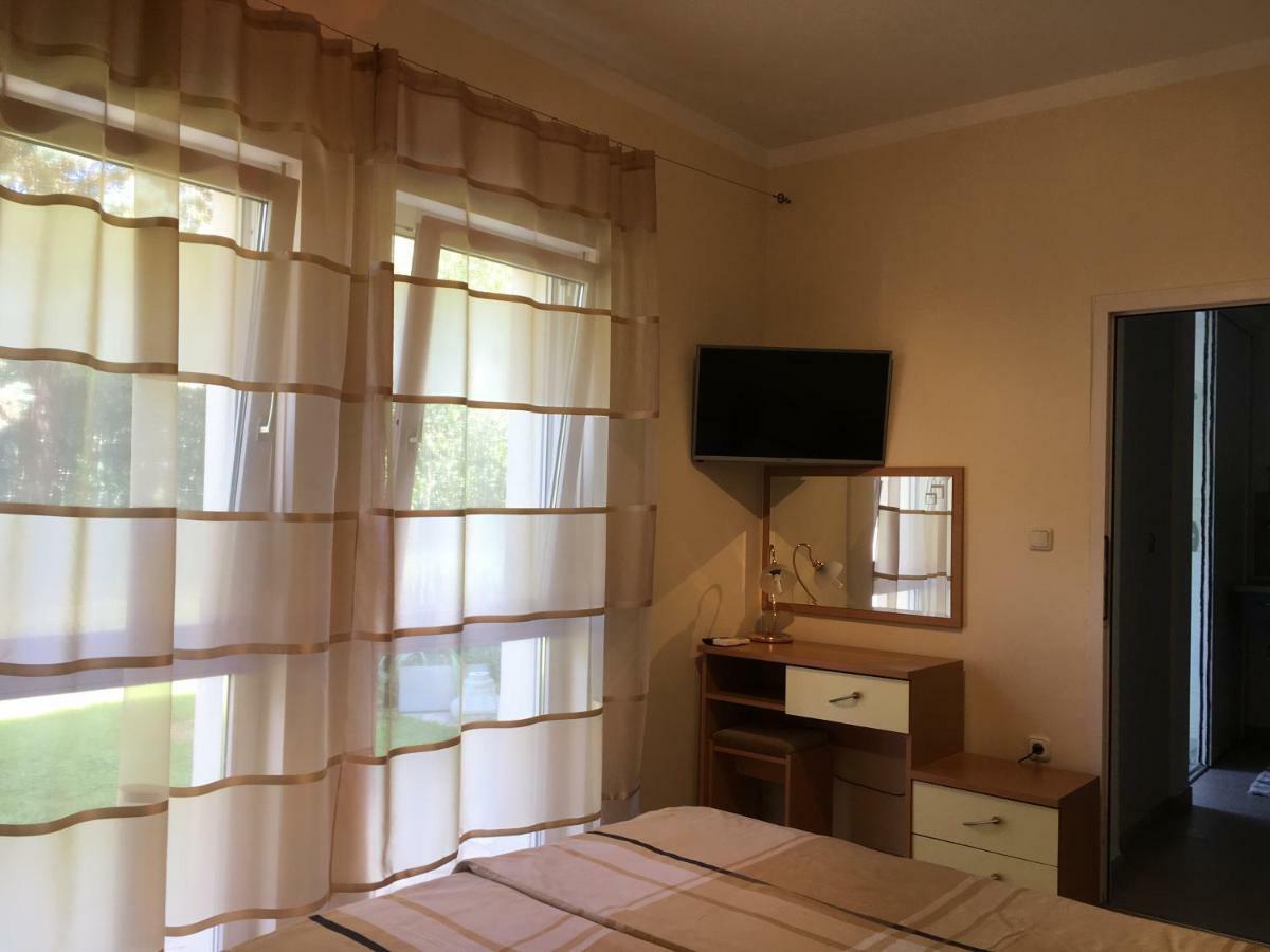 Apartments Villa Majda 마툴지 외부 사진